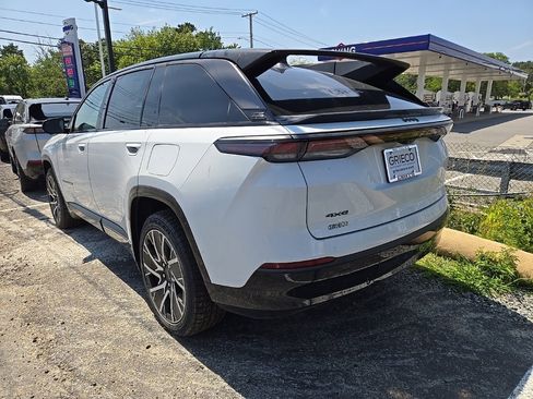 New 2025 Jeep Wagoneer S Limited image 7