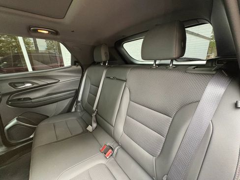 Used 2023 Chevrolet TrailBlazer RS w/ Sun and Liftgate Package image 21