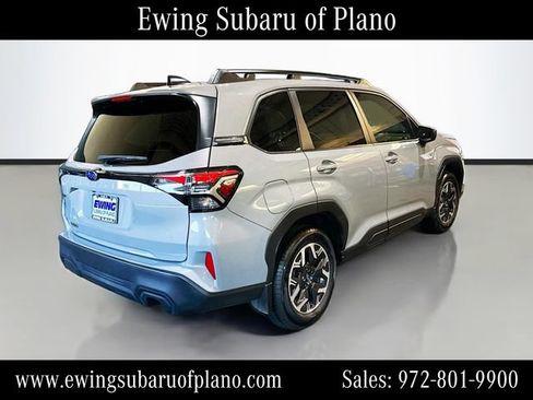 Used 2026 Subaru Forester Premium AWD/4WD image 7