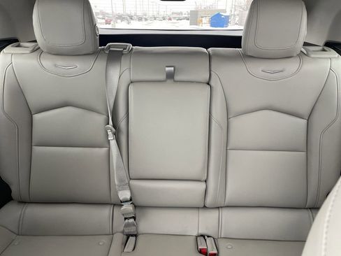 Used 2019 Cadillac XT4 Luxury w/ Cold Weather Package image 34