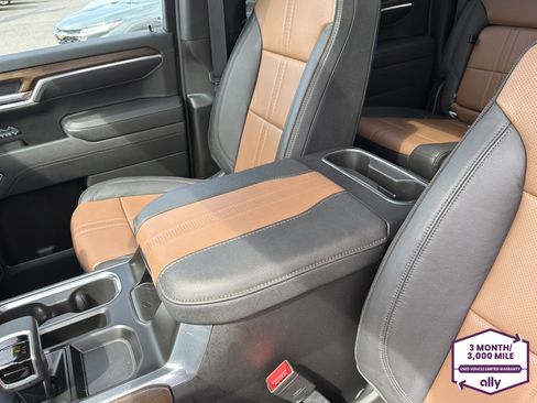 Used 2026 Chevrolet Silverado 1500 High Country image 17