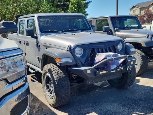Used 2020 Jeep Gladiator Sport w/ Quick Order Package 24S AWD/4WD image 1