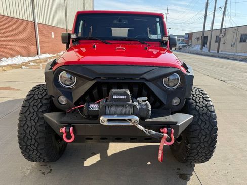 Used 2015 Jeep Wrangler Sport image 3