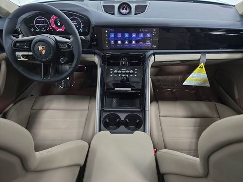 New 2026 Porsche Panamera GTS image 13