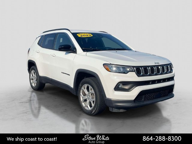 Used 2024 Jeep Compass Latitude AWD/4WD image 1