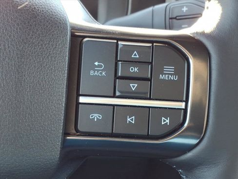 Used 2025 Ford F350 Platinum image 26