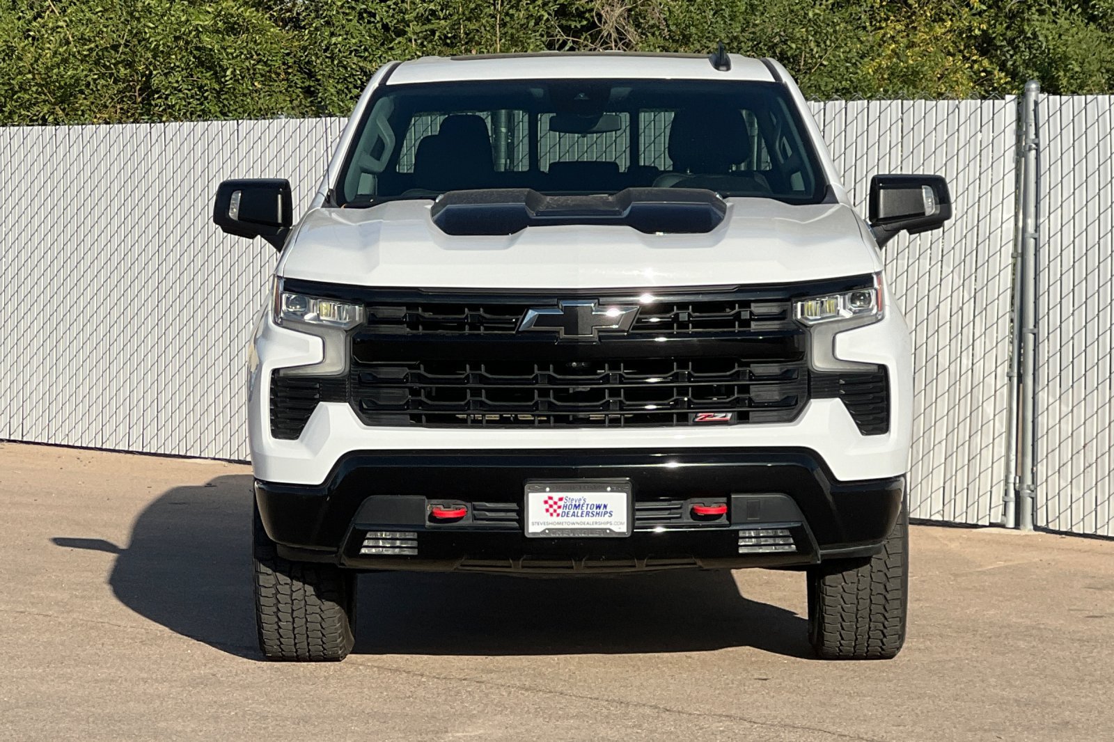 Used 2023 Chevrolet Silverado 1500 LT Trail Boss AWD/4WD image 6
