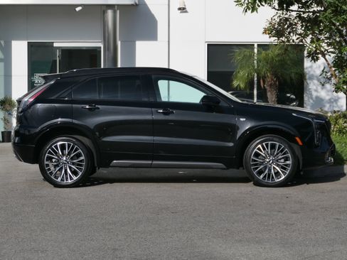 Certified 2024 Cadillac XT4 Sport image 7