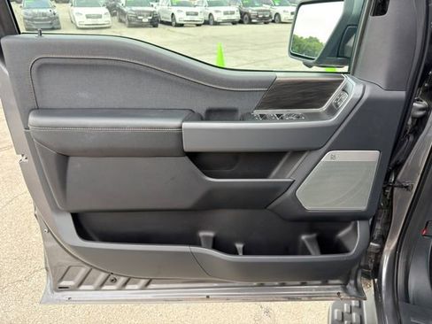 Used 2024 Ford F150 Lightning Lariat AWD/4WD image 27