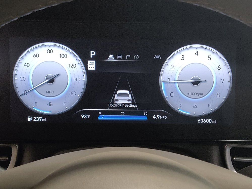 Used 2024 Hyundai Elantra SEL w/ Convenience Package FWD image 23