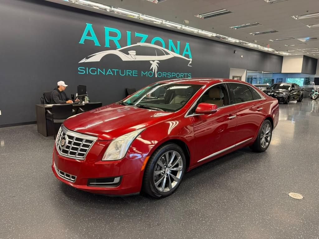 Used 2013 Cadillac XTS FWD image 1