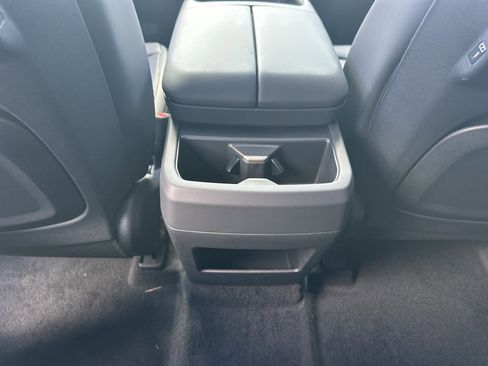 New 2027 Kia Telluride S image 14