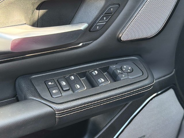 Used 2025 RAM 1500 Rebel AWD/4WD image 15