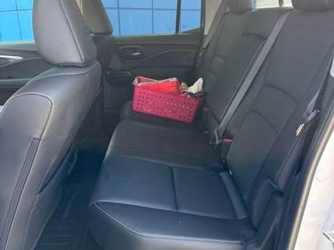 Used 2025 Honda Ridgeline RTL image 9