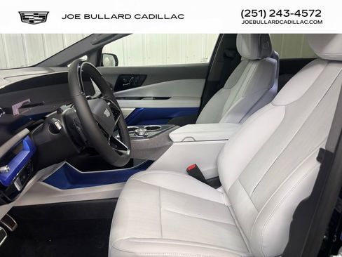 New 2025 Cadillac Optiq Sport 2 w/ LPO, Floor Liner Package image 6