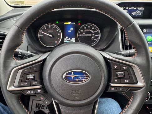Used 2021 Subaru Crosstrek 2.5i Limited w/ Moonroof Package 2 AWD/4WD image 23
