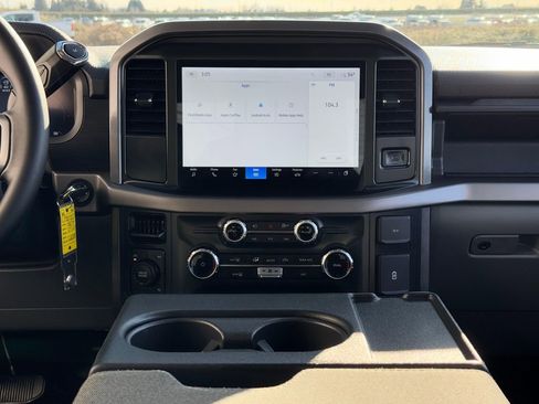 Used 2025 Ford F150 XLT w/ Equipment Group 301A Standard image 17