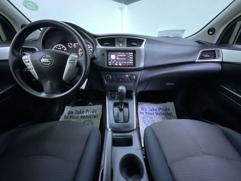 Used 2017 Nissan Sentra S image 17