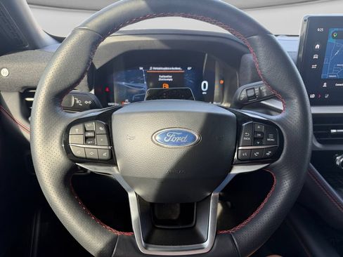 Used 2025 Ford Explorer ST-Line w/ Premium Package RWD image 22