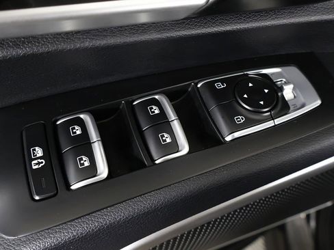 Used 2023 Kia Telluride S AWD/4WD image 40