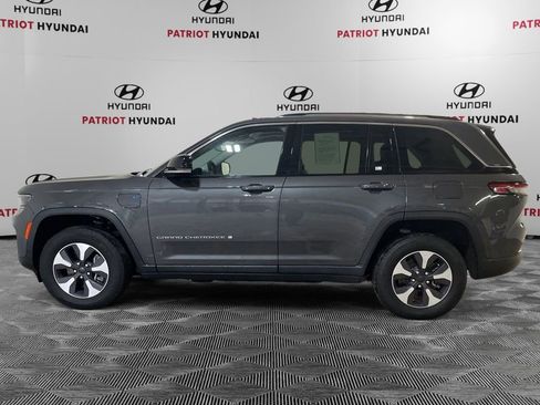 Used 2022 Jeep Grand Cherokee Limited 4xe image 7