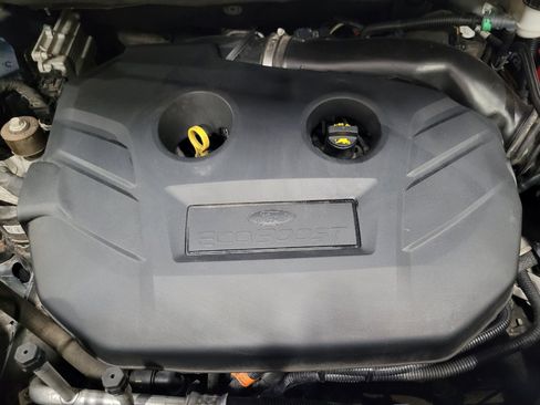 Used 2018 Ford Edge SEL FWD image 30