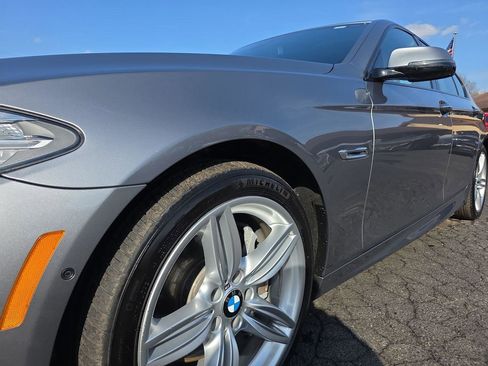 Used 2015 BMW 550i xDrive Sedan image 38