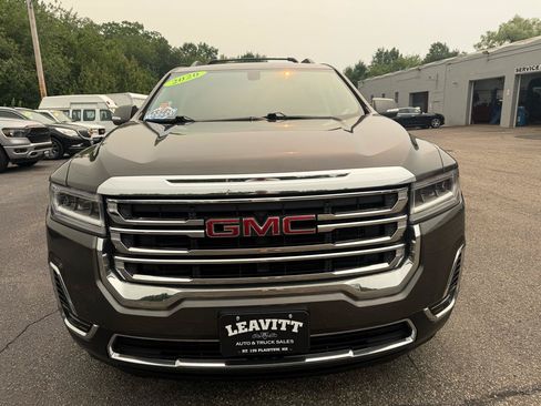 Used 2020 GMC Acadia SLE w/ Driver Convenience Package AWD/4WD image 3