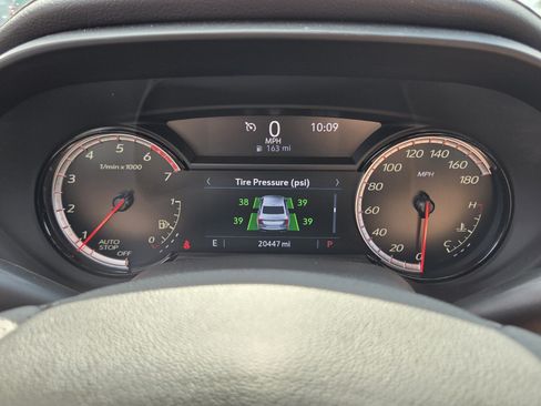 Used 2020 Cadillac CT4 V w/ Climate Package RWD image 31