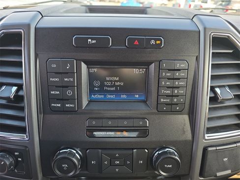 Used 2017 Ford F150 XLT image 27