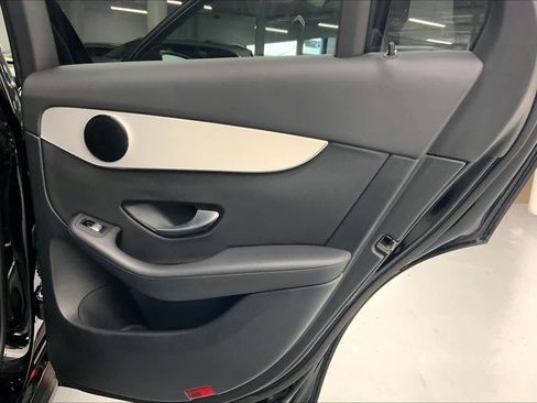 Certified 2022 Mercedes-Benz GLC 300 image 12