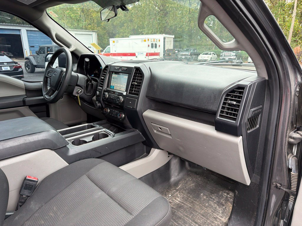 Used 2018 Ford F150 XL w/ Equipment Group 101A Mid AWD/4WD image 16