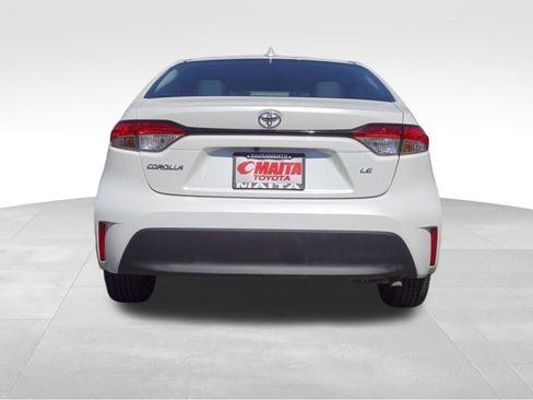 Used 2024 Toyota Corolla LE image 4