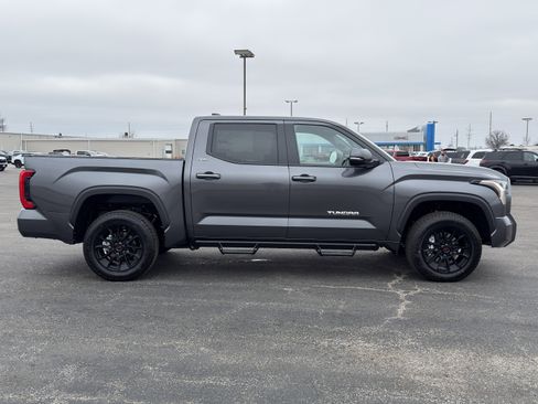 New 2026 Toyota Tundra SR5 image 2