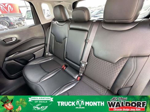 Used 2020 Jeep Compass Latitude image 26