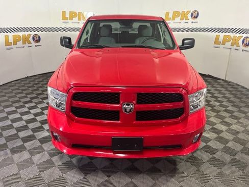 Used 2017 RAM 1500 Express AWD/4WD image 8
