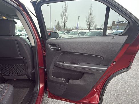 Used 2016 Chevrolet Equinox LT w/ Convenience Package image 19