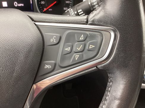 Used 2020 Chevrolet Equinox Premier image 20