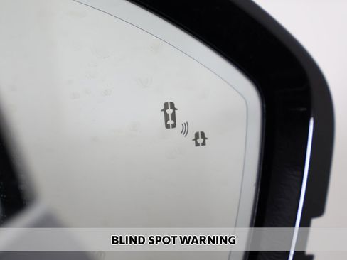 Used 2023 INFINITI QX60 Sensory w/ Cargo Package image 8