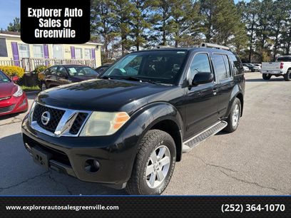Used 2010 Nissan Pathfinder SE