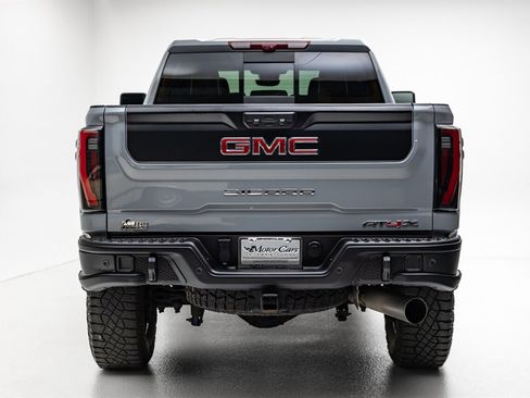 Used 2025 GMC Sierra 2500 AT4X w/ AT4X AEV Edition image 25