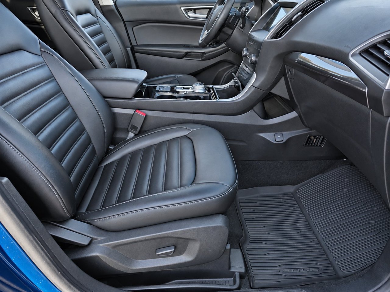 Used 2020 Ford Edge SEL w/ Convenience Package AWD/4WD image 33