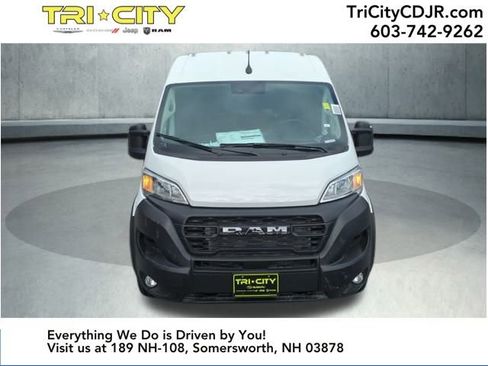 New 2026 RAM ProMaster 2500 w/ Convenience Group image 8