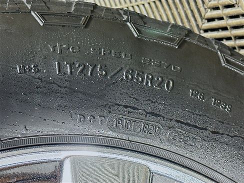 Used 2016 GMC Sierra 2500 Denali w/ Duramax Plus Package image 33