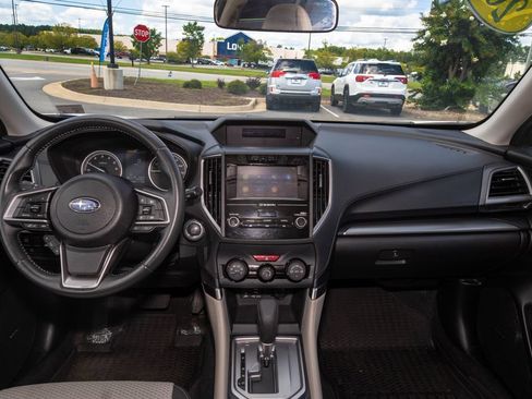 Used 2024 Subaru Forester Premium AWD/4WD image 15