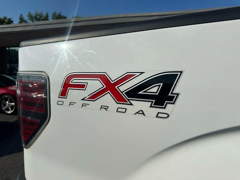 Used 2014 Ford F150 FX4 w/ Equipment Group 402A Luxury image 10