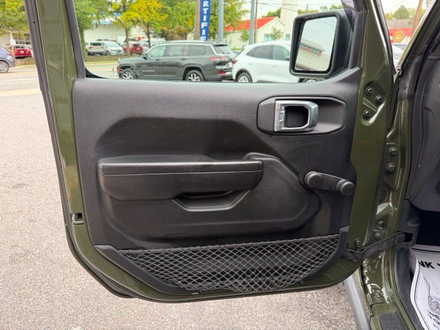 Used 2021 Jeep Wrangler Unlimited Sport AWD/4WD image 8