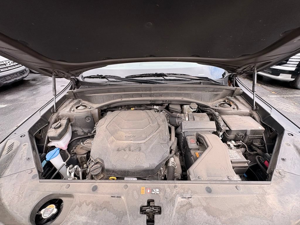 Used 2025 Kia Telluride S FWD image 35