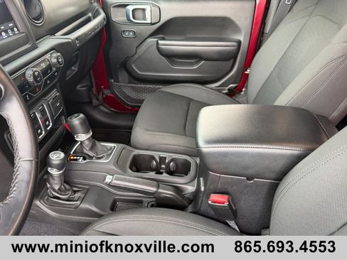 Used 2021 Jeep Wrangler Sport AWD/4WD image 12