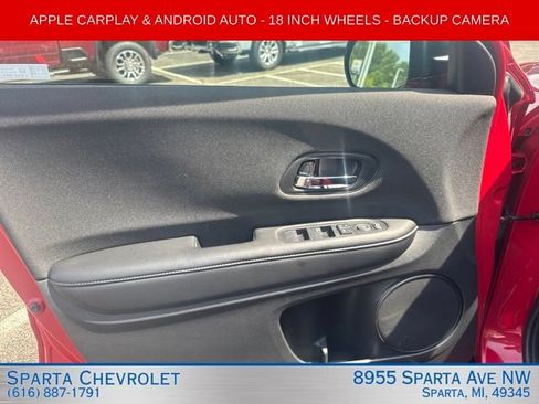 Used 2021 Honda HR-V Sport image 12